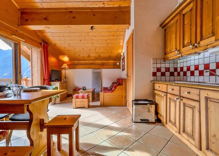 Holiday home Mira, Vue Exceptionnelle Confort Piscine, La Plagne